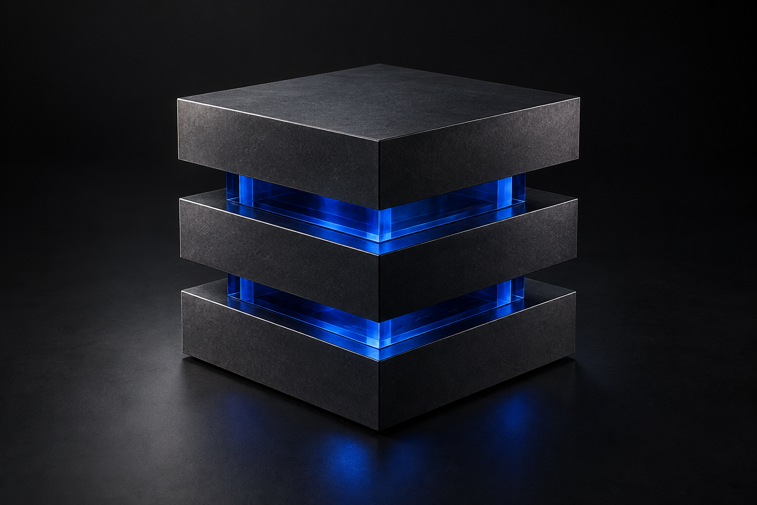 Composizione concettuale di moduli in grafite con un nucleo in vetro blu: l’AI privata di Simplia.